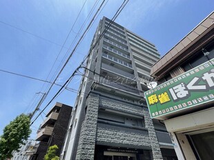 プレサンスロジェ住吉大社の物件外観写真